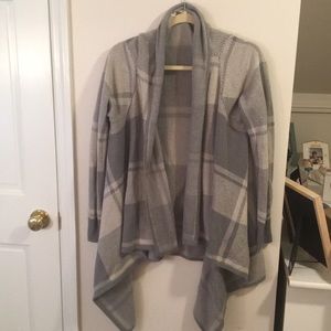 Merona Grey Plaid Cardigan